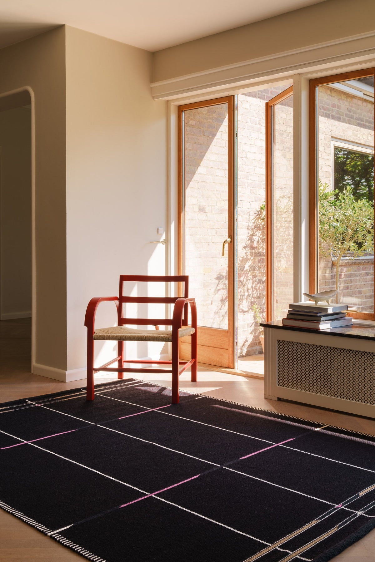 Tæppe VK-9, sort • NORDICMODERN