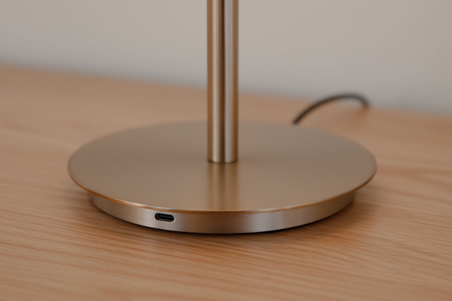 Audrey Table bordlampe • UMAGE