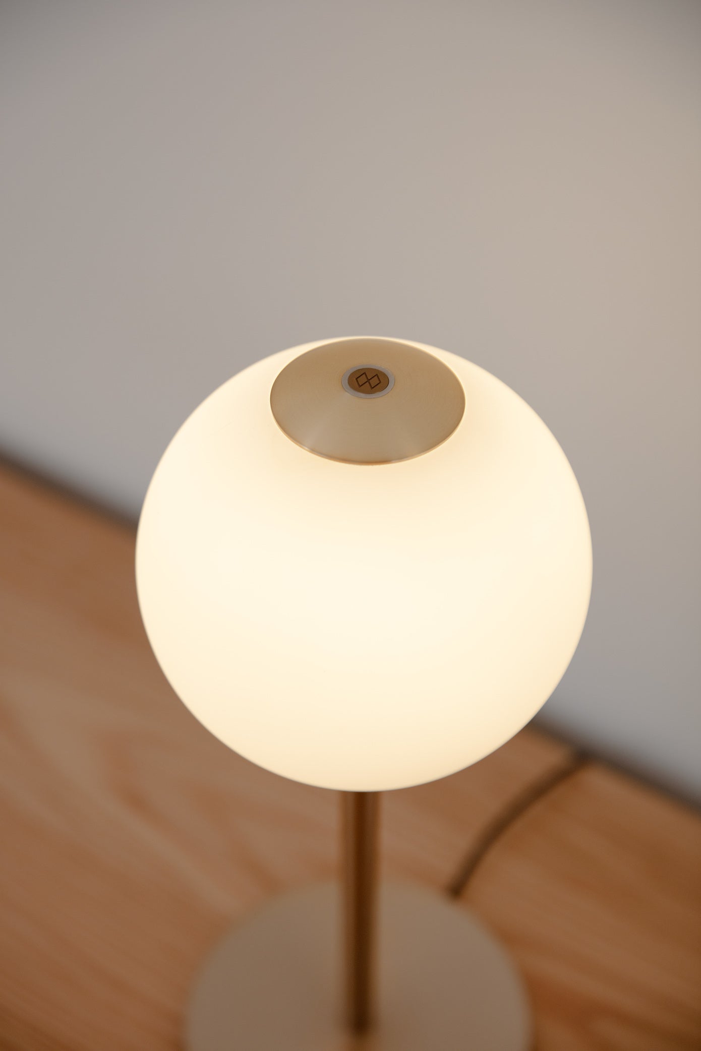 Audrey Table bordlampe • UMAGE