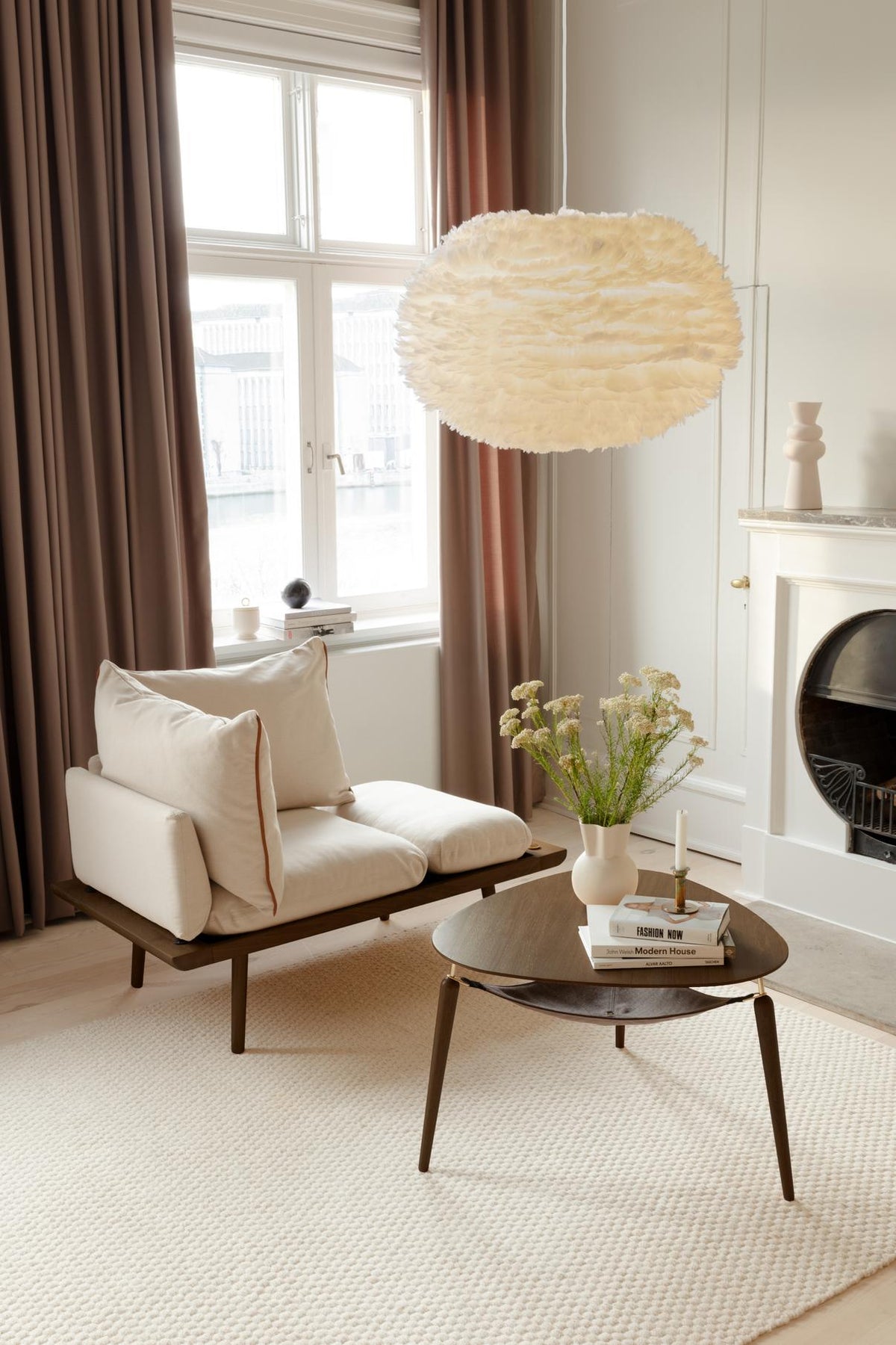 Eos pendel med roset, hvid og sort • UMAGE - Copenhagenhomedesign