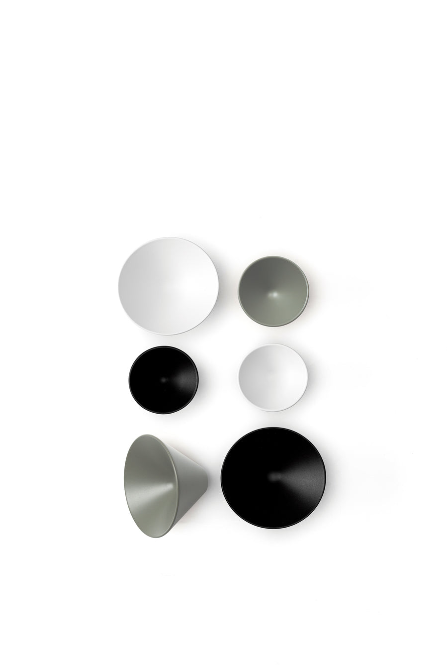 CONIC møbelknop i metal, grå • Viefe