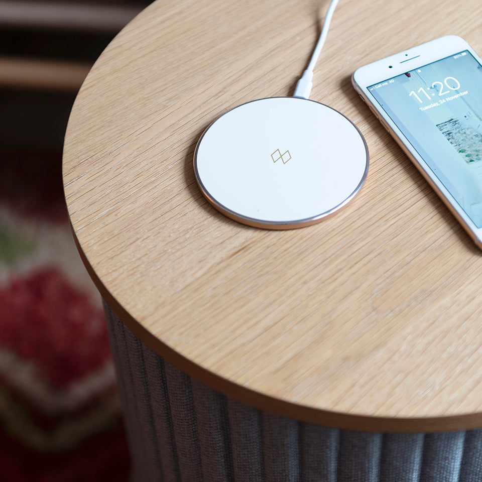 Unifier, trådløs oplader, hvid og rose gold • UMAGE