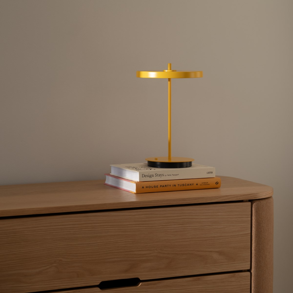 Asteria Move Monochrome, portable bordlampe, gul (sunflower) • UMAGE