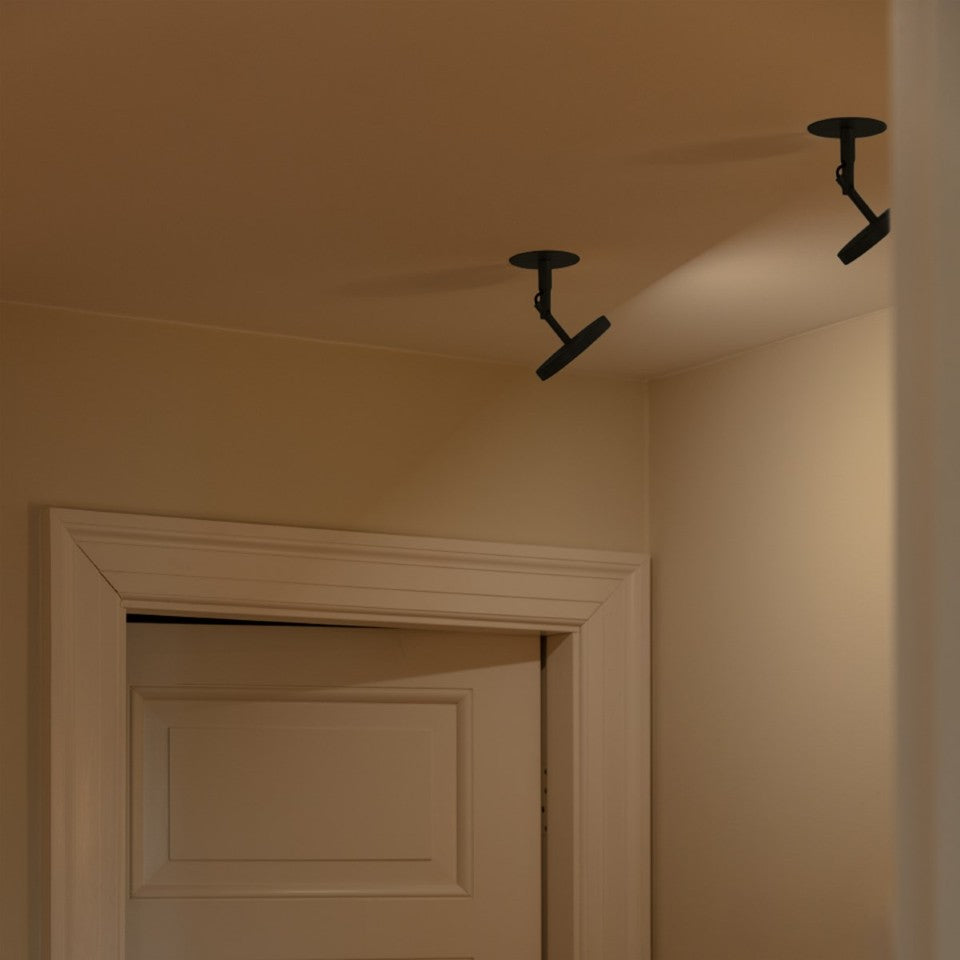 Asteria Spot spotlampe, sort • UMAGE