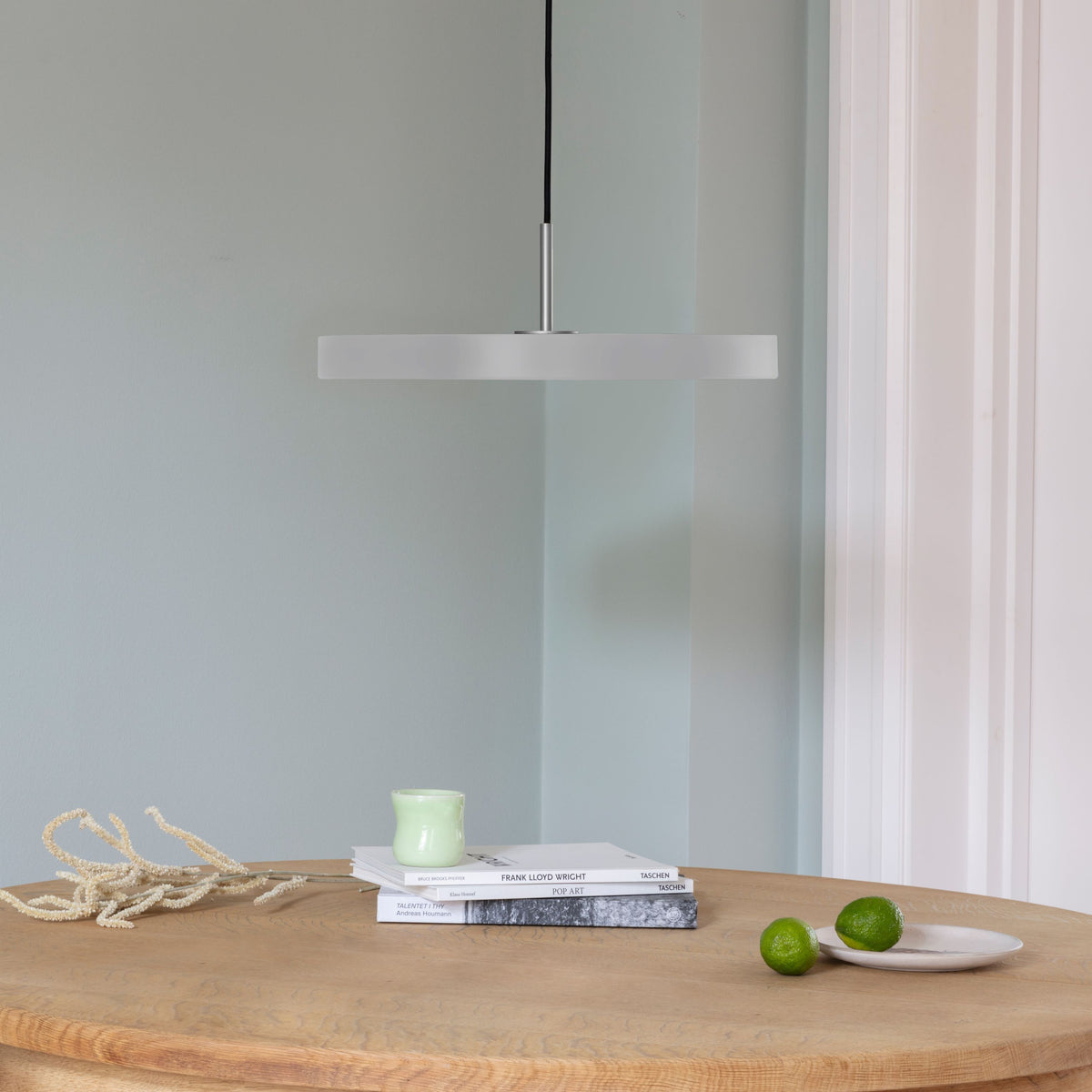 Asteria pendel, lysegrå (mist) og stål • UMAGE - Copenhagenhomedesign