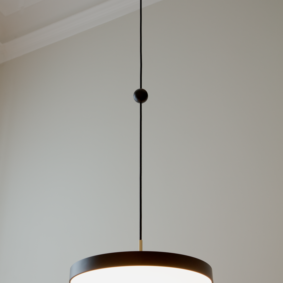 Cord Connector ledningsforbinder, sort • UMAGE - Copenhagenhomedesign