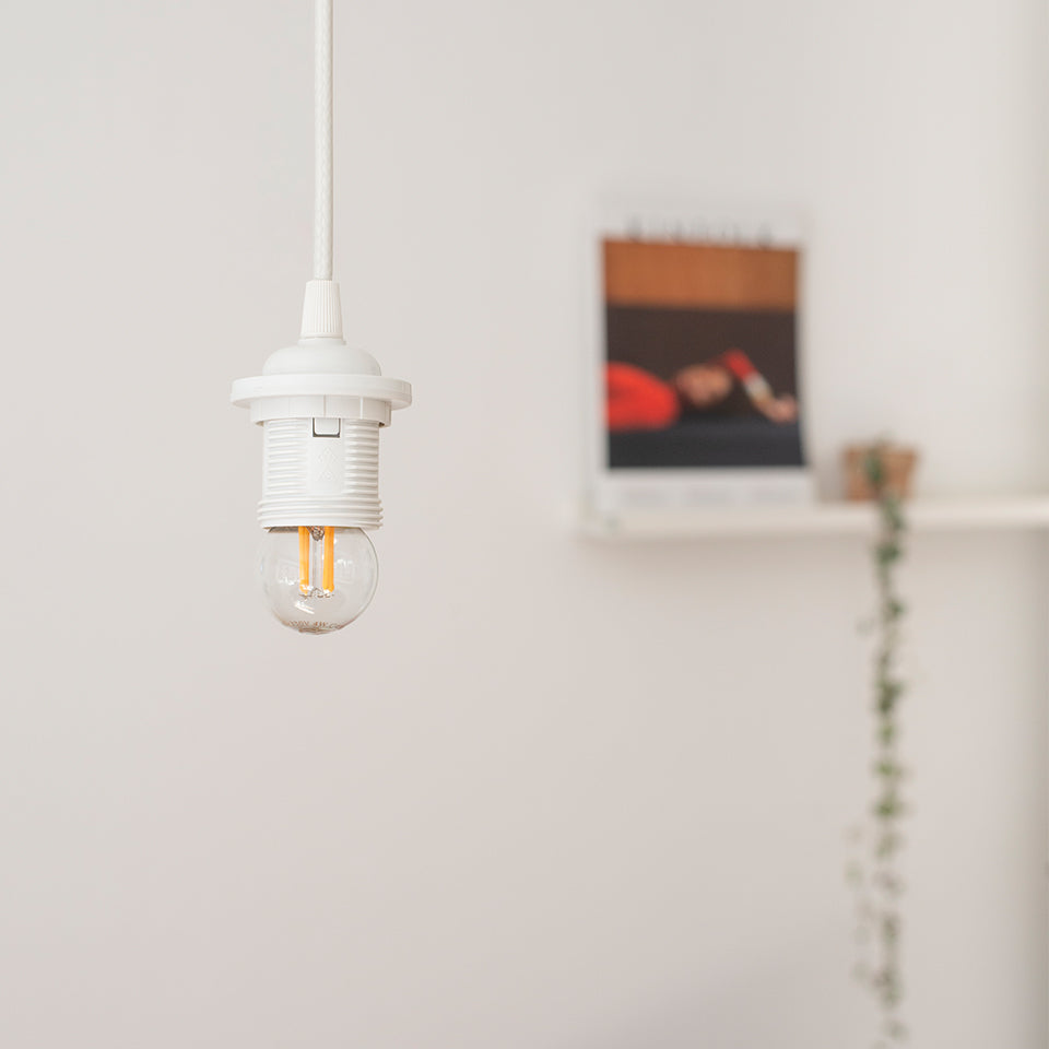 Ping Pong Idea LED E27 pære, 4W • UMAGE