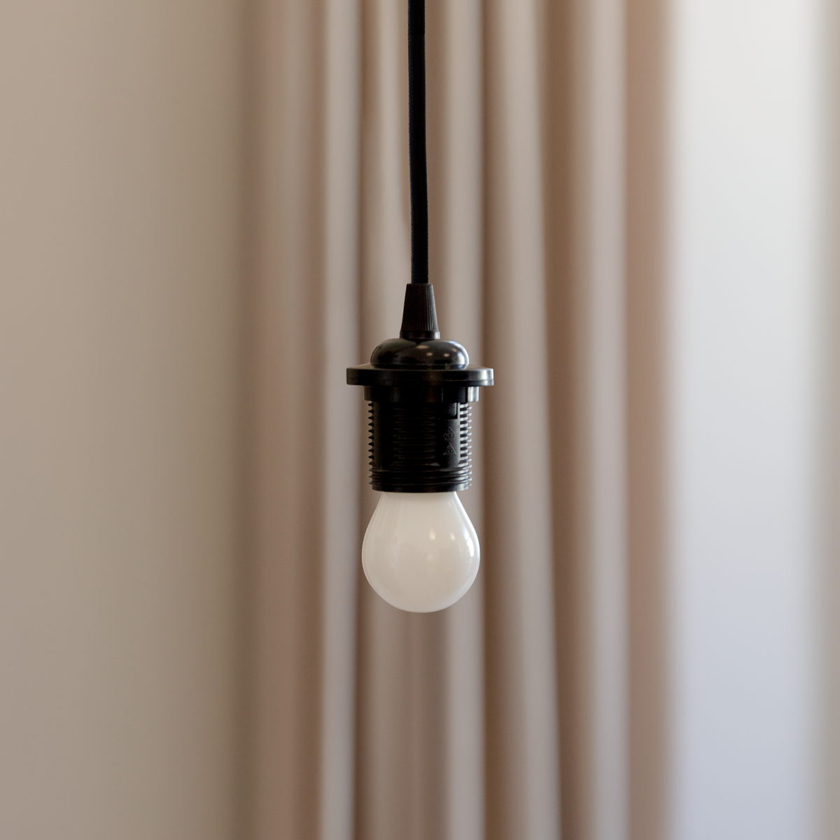 Petite Idea G45 pære, 6W • UMAGE - Copenhagenhomedesign