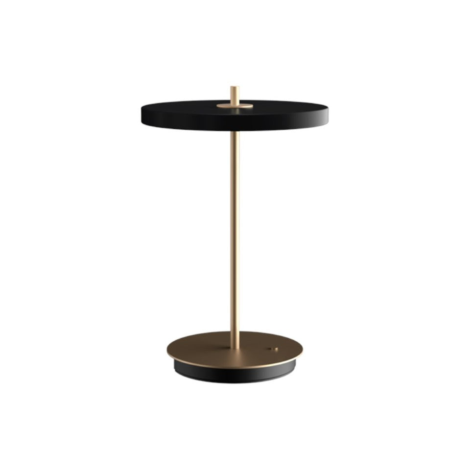 Asteria Move portable bordlampe, sort og messing • UMAGE