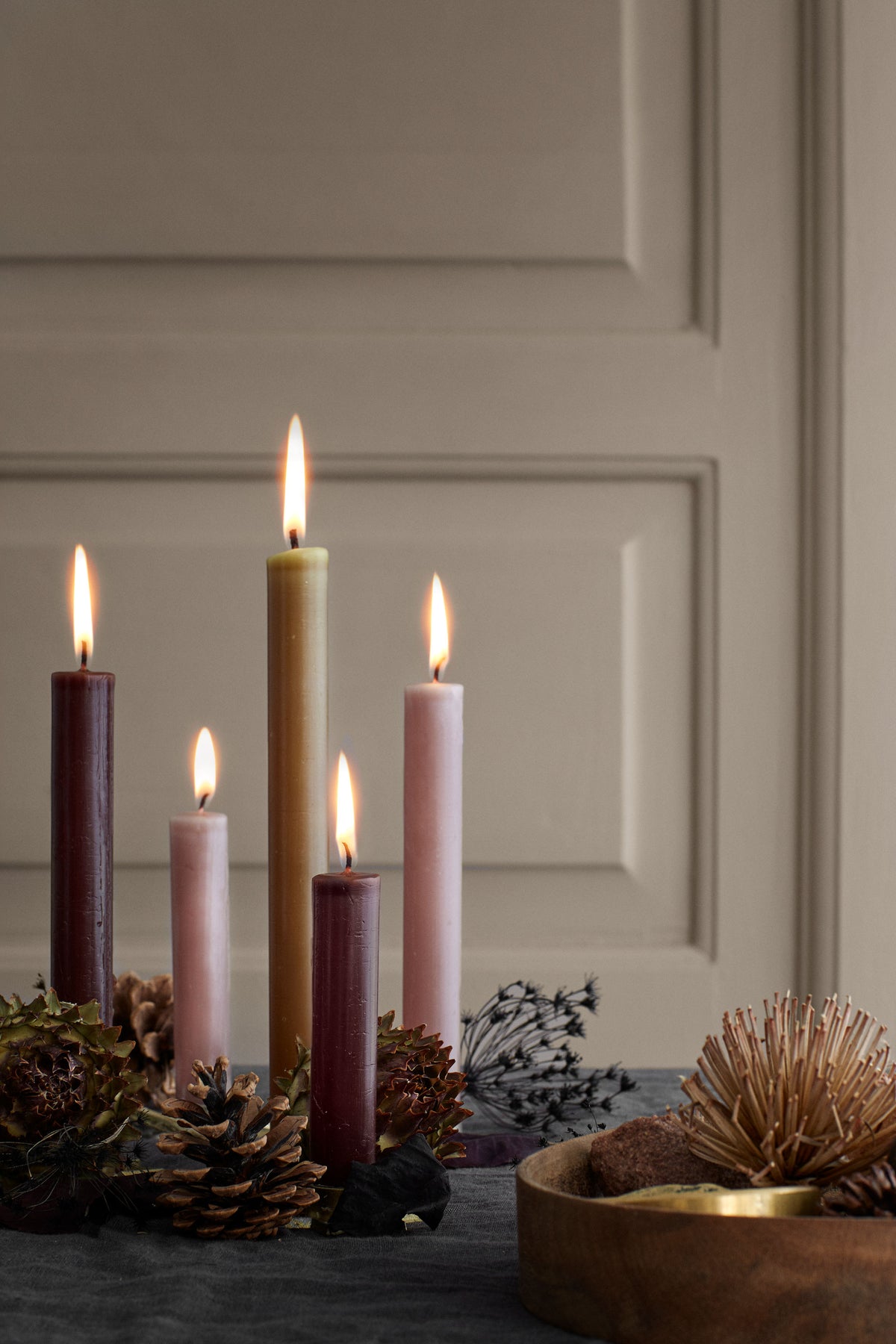 Rustic Taper Candle kronelys, højde 30 cm - SUCCADE • Cozy living - Copenhagenhomedesign