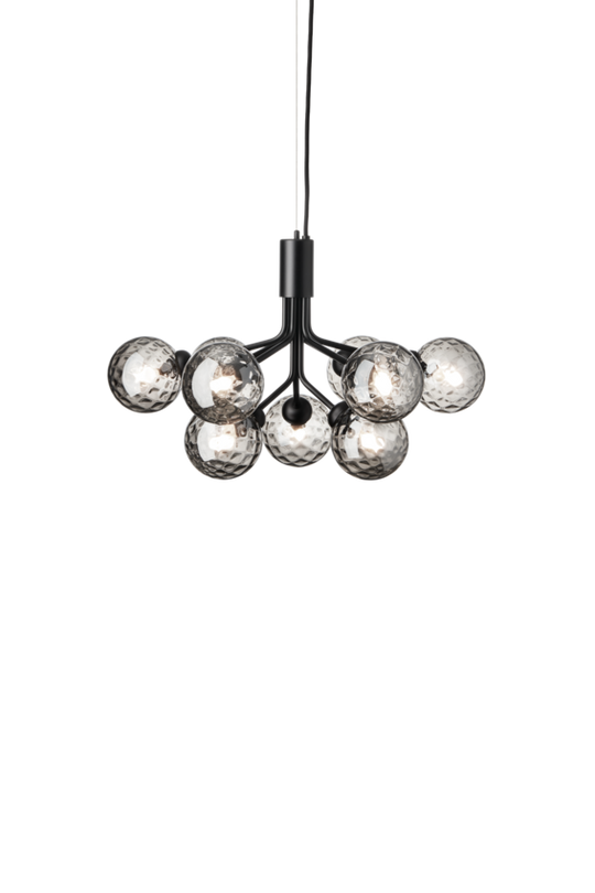 Apiales 9 lysekrone, satin black / optic smoked • NUURA