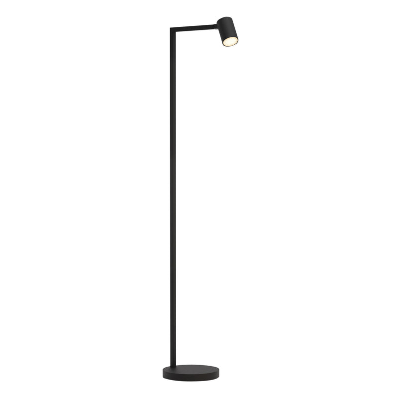 Gulvlampe i sort stål med justerbart hoved. Lampen har et enkelt design med firkantede vinkler og en rund fod.