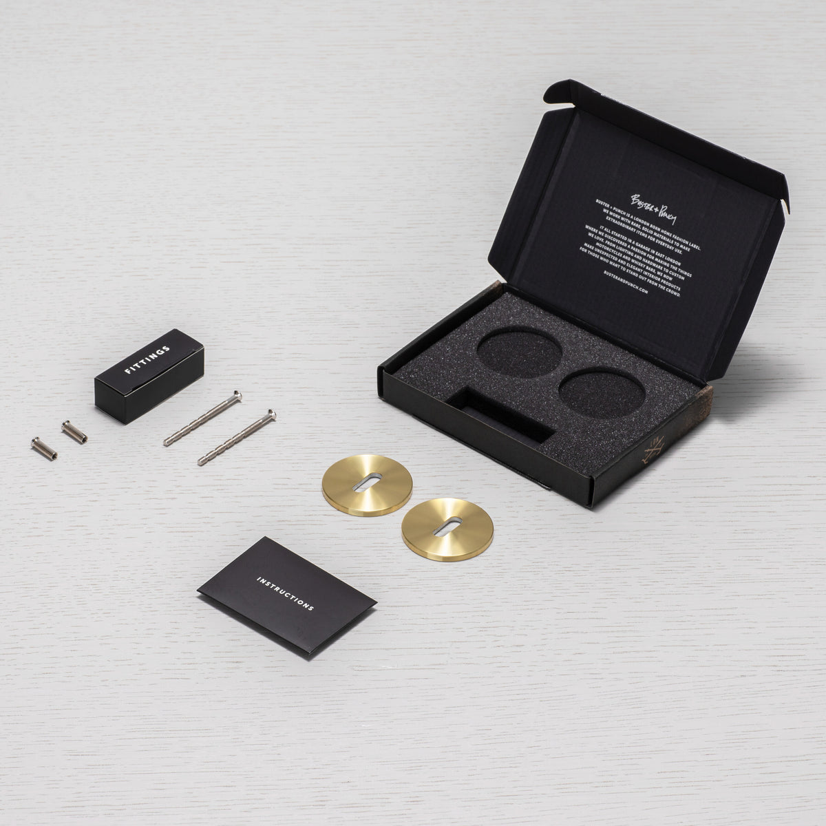 Nøgleskilt i messing med lak - c/c 27 mm  • Buster + Punch - Copenhagenhomedesign