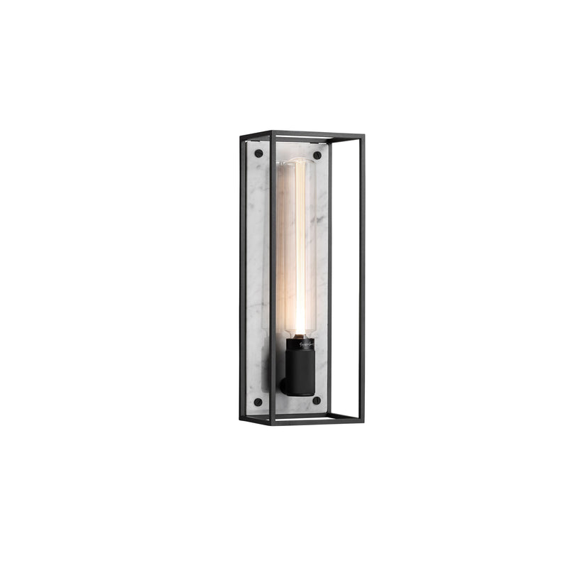Buster and Punch caged wall lamp i sort metal med pagpanel i hvid marmor.