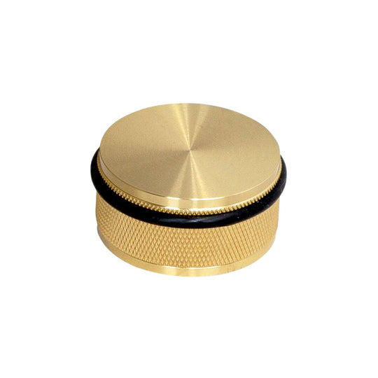 Cross dørstopper i messing med diamond cut mønster  • Buster + Punch