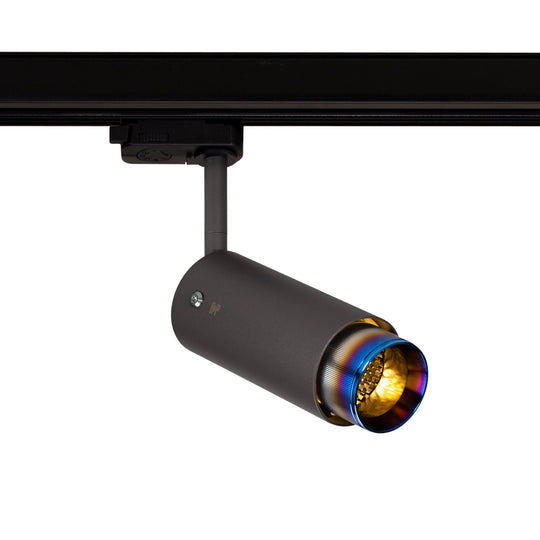 Exhaust track Linear i graphite med detaljer i burnt steel  • Buster + Punch