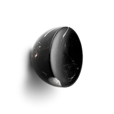 Get a Grip #1 Marble møbelknop, sort • Design by Us