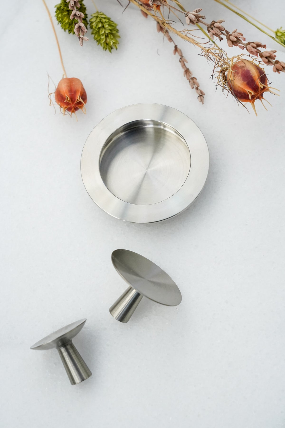 Karlslunde • Skålgreb i Ø42/50 mm, rustfrit stål look - Copenhagenhomedesign