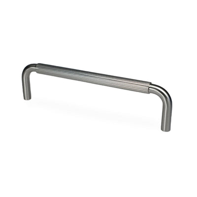 Køkkengreb med linjeret design i rustfrit stål look - Langelinie • Chr. Jørgensen