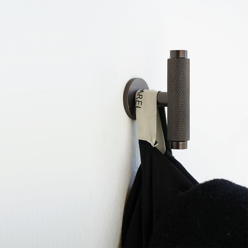 Nørrebro • Møbelknop med diamond cut i bruneret messing