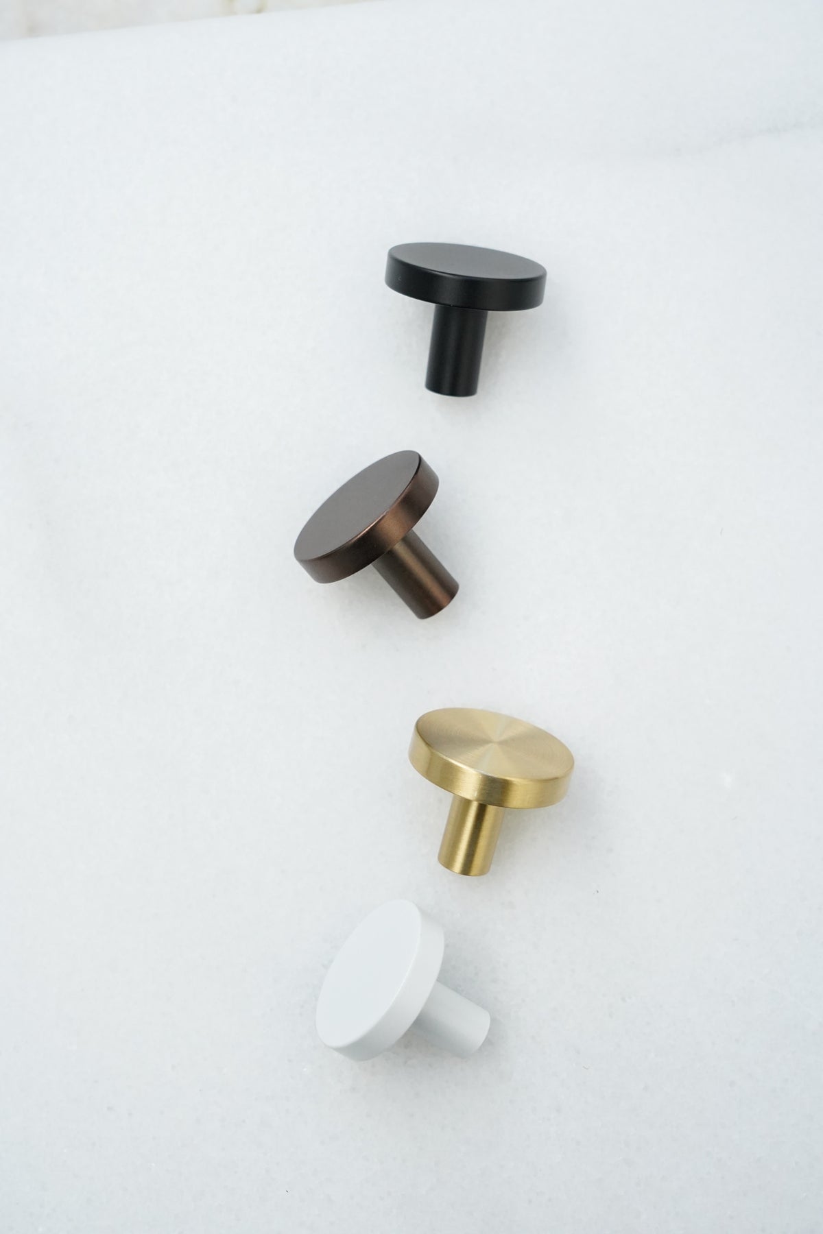 Møbelknop i rustfrit stål look, 40 mm - Vesterbro • Chr. Jørgensen - Copenhagenhomedesign